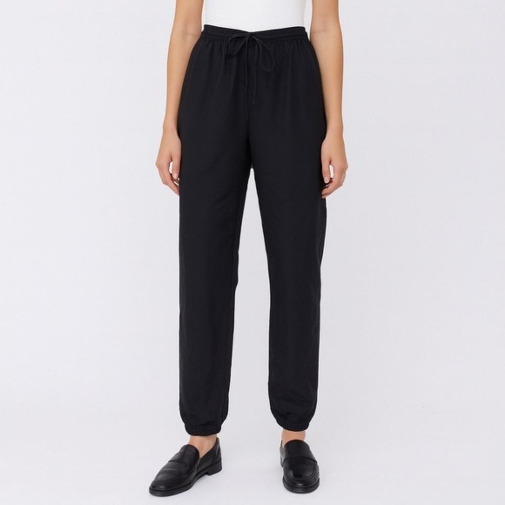 Kaelín Black Jogger Pants Women’s Size SP (Small Petite)